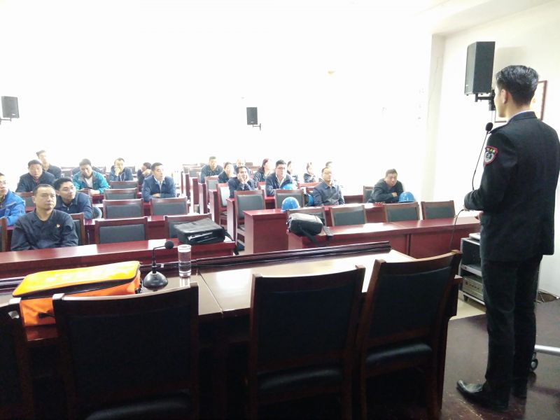 
				   
					黃河同力組織開展2019年消防安全、職業(yè)衛(wèi)生及廠區(qū)雙重預(yù)防體系建設(shè)知識培訓(xùn)
				 